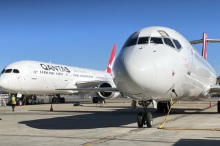 Des avions de la compagine Qantas à l'aéroport de Sydney. (Photo d'illustration). KEYSTONE/EPA AAP/DEAN LEWINS